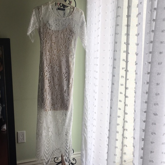 Few Moda crochet scalloped Lace dress - Picture 7 of 8